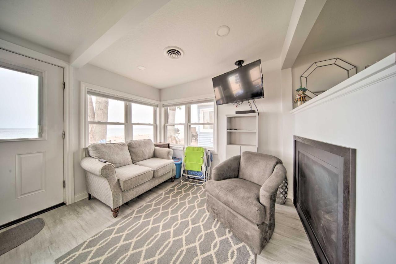 Sunny, Modern Waterfront Cottage With Grill In Erie! Εξωτερικό φωτογραφία